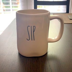 Rae Dunn Sip Mug
